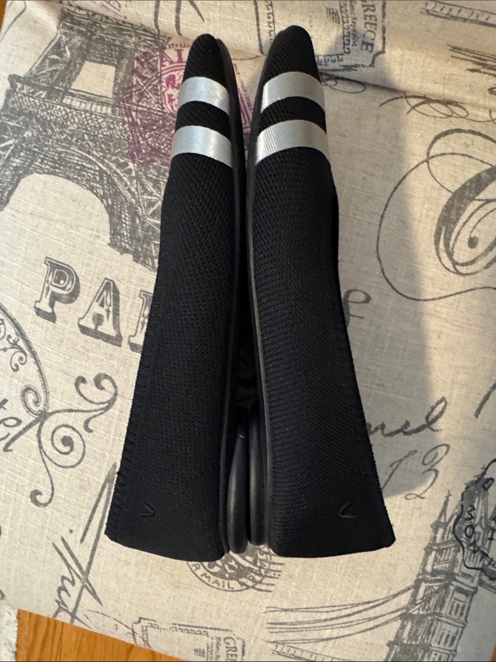 VIVAIA Tamia 2.0 Almond-toe Washable Black Slip-On Flats with Silver Stripes, 39 - Picture 3 of 11